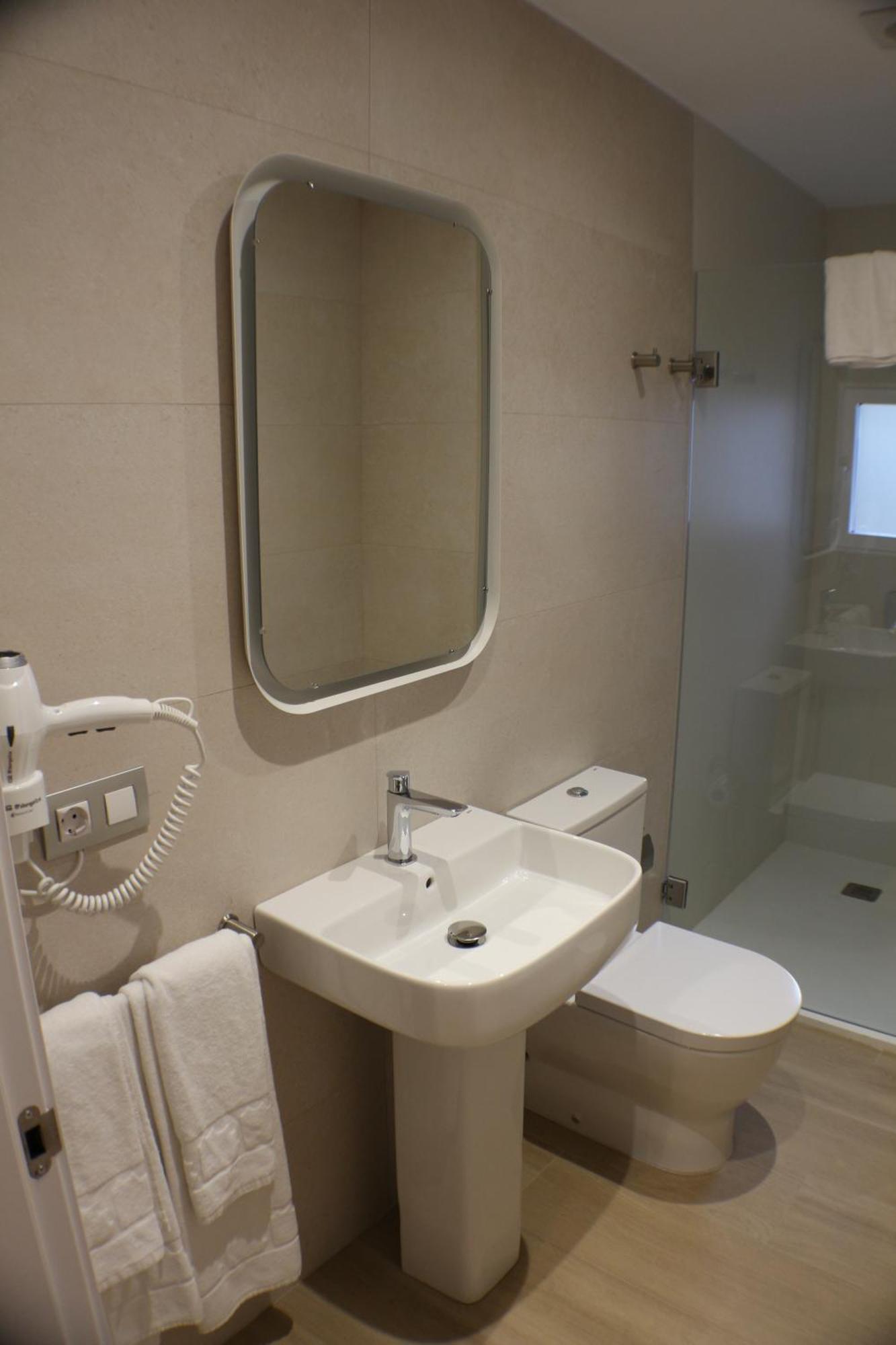 Apartamentos Picos De Europa Santander Extérieur photo